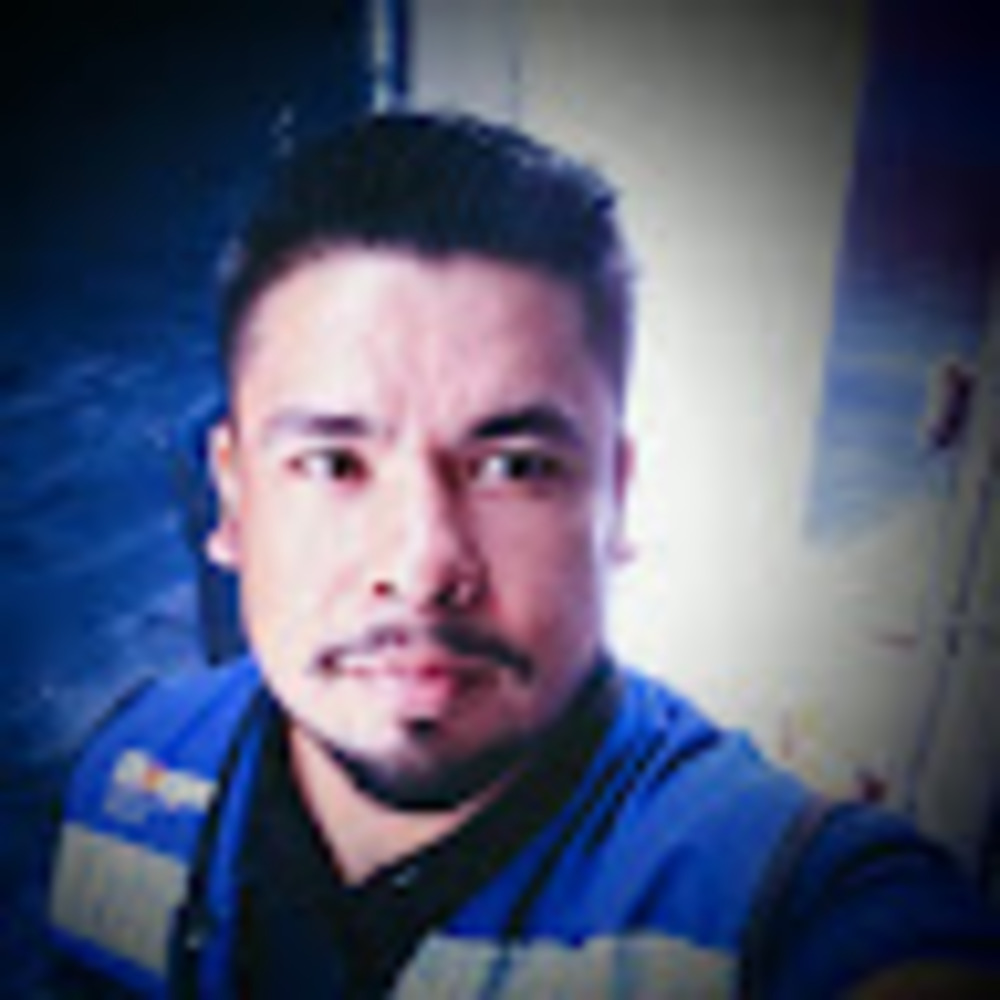 Meet your Posher, Cesar